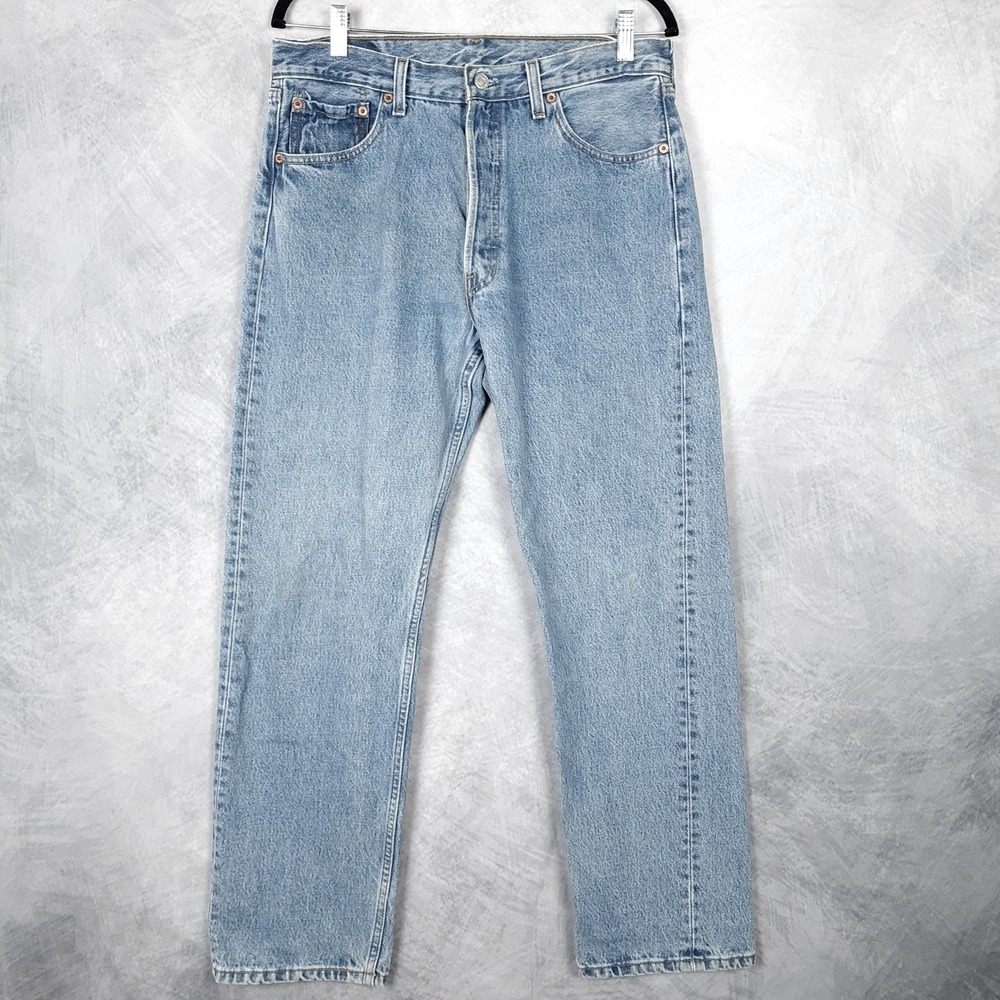 Vintage Levis 501 Jeans Mens 32x29 Light Wash Straight Leg Made USA 90s Denim